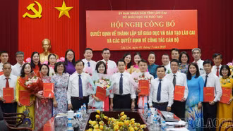 Công bố Quyết định thành lập Sở Giáo dục và Đào tạo tỉnh Lào Cai