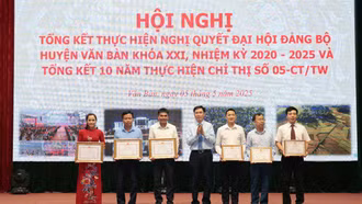 Tổng kết việc thực hiện Nghị quyết Đại hội Đảng bộ huyện Văn Bàn lần thứ XXI