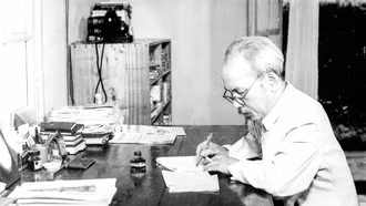 Chủ tịch Hồ Chí Minh là ánh sáng bất diệt soi đường cho Cách mạng Việt Nam