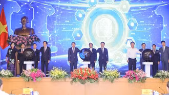 Thủ tướng Phạm Minh Chính khai trương Cổng Pháp luật quốc gia