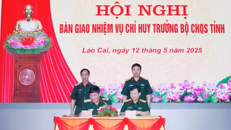 Bộ CHQS tỉnh bàn giao nhiệm vụ Chỉ huy trưởng