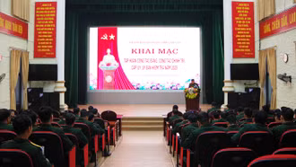 Bộ Chỉ huy Quân sự tỉnh tập huấn công tác Đảng, công tác chính trị năm 2025