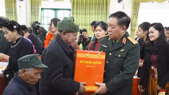 Xây dựng Đảng bộ Quân đội mẫu mực, tiêu biểu, ngang tầm nhiệm vụ