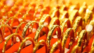 Giá vàng hôm nay (trưa 23/1): Vàng miếng và vàng nhẫn lại tăng sốc