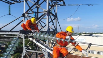 Thủ tướng yêu cầu tuyệt đối không để thiếu điện trong bất cứ tình huống nào