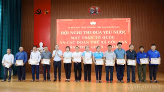 Xã Cốc San khen thưởng 58 tập thể, cá nhân tiêu biểu trong phong trào thi đua yêu nước giai đoạn 2020 - 2025