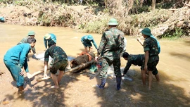 Hủy nổ thành công quả bom nặng hơn 3 tạ tại xã Đông Cuông