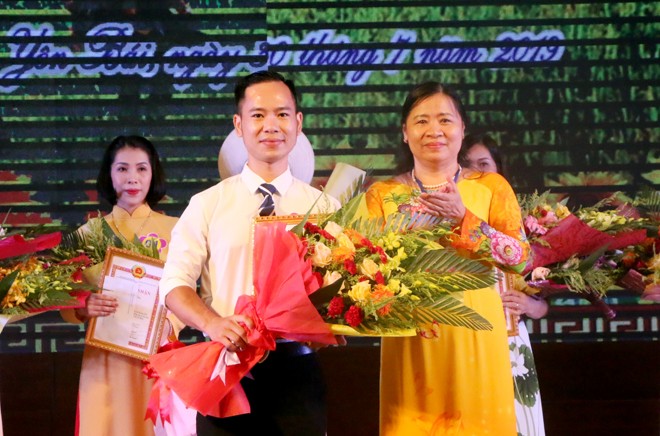Vòng chung kết Hội thi kể chuyện về Bác Hồ Đảng ủy Khối Các cơ quan tỉnh Yên Bái: Hiện thực và lan tỏa ảnh 6 Vòng chung kết Hội thi kể chuyện về Bác Hồ Đảng ủy Khối Các cơ quan tỉnh Yên Bái: Hiện thực và lan tỏa ảnh 6