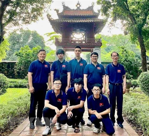 Nam sinh 2 năm liên tục giành Huy chương Vàng Olympic Toán quốc tế ảnh 1 Nam sinh 2 năm liên tục giành Huy chương Vàng Olympic Toán quốc tế ảnh 1