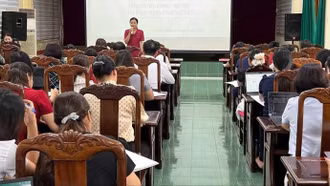 Quang cảnh lớp tập huấn.