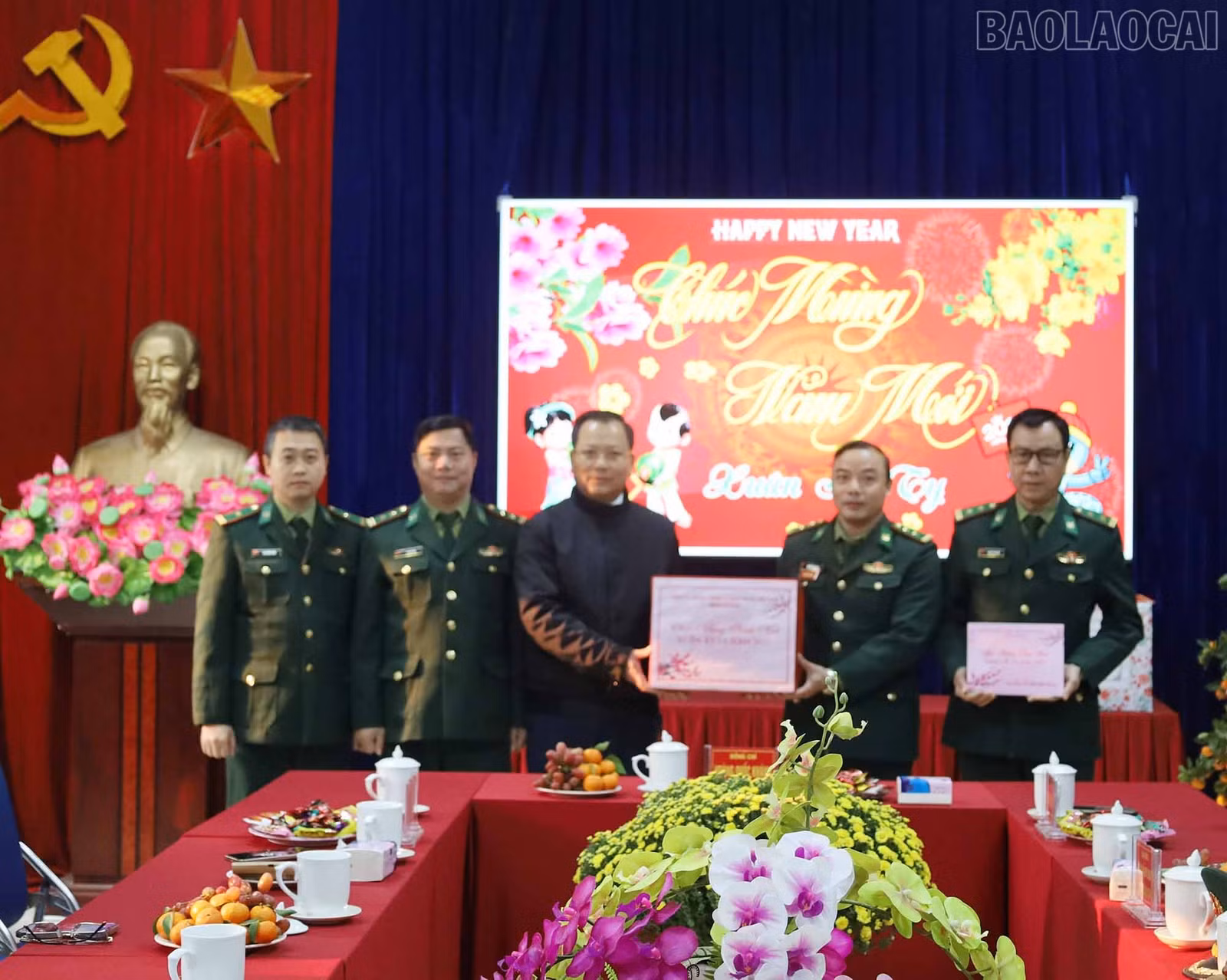 baolaocai-tr_bl.jpg