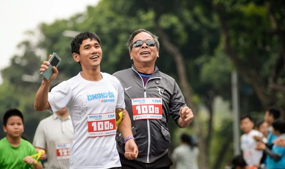 Giải chạy “Run for Love 2024” của Vietnam Airlines sẽ có sự đồng hành của hơn 300 vận động viên khiếm thị tham gia cả 3 cự ly gồm 5 km, 10 km và 21 km.