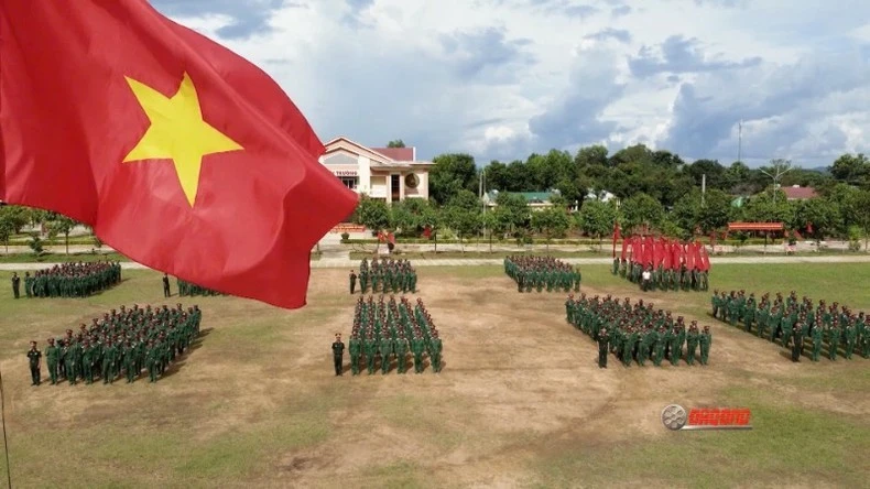 Hình ảnh trong bộ phim tài liệu "Vì họ là người lính".