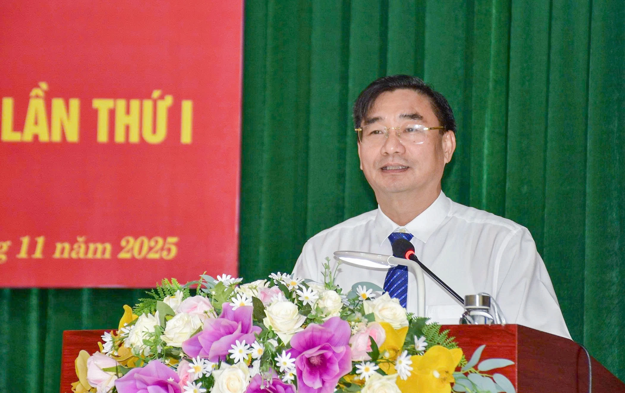 phat-bieu.jpg