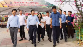 Bí thư Tỉnh ủy Dương Quốc Huy thăm Hội chợ Du lịch Tây Bắc và không gian OCOP 