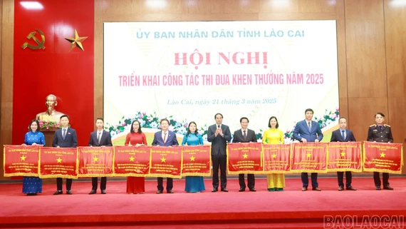 Công tác thi đua, khen thưởng trong kỷ nguyên vươn mình của dân tộc