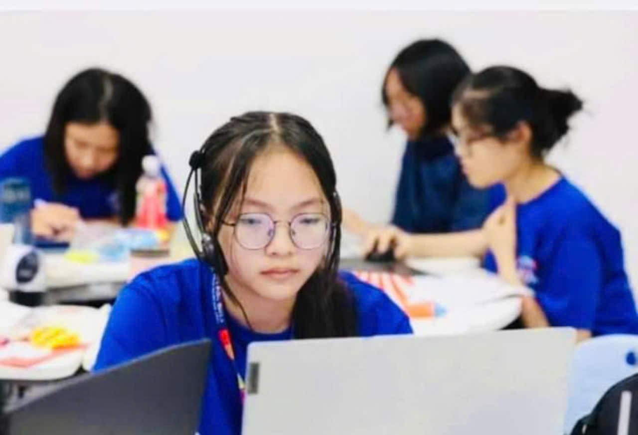 Em Nguyễn Vũ Thục Uyên. Ảnh BTC z5895002399027-f642bfc12c10634c09bd998256ab92c1-7550.jpg