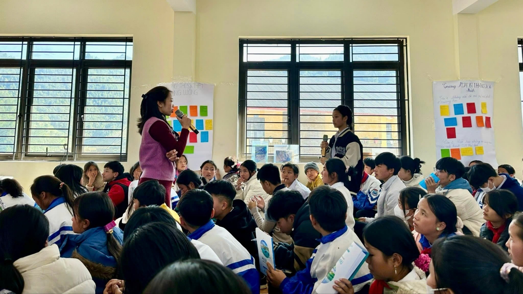 Đằng sau từng khung hình là công sức của thầy cô, cán bộ dự án, nhưng trên hết — là tiếng nói và sự dũng cảm của chính các em. clb3.jpg