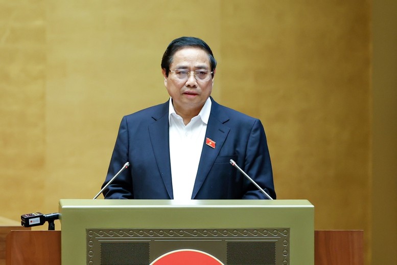 팜 민 찐 총리는 Thủ tướng Phạm Minh Chính cho rằng "thương trường là chiến trường", cần tạo động lực, truyền cảm hứng cho các thương nhân - chiến sĩ trên mặt trận kinh tế và phát động phong trào toàn dân thi đua làm giàu trên phạm vi cả nước, phục vụ sự nghiệp xây dựng và bảo vệ Tổ quốc.