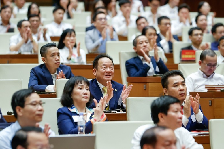 회의 대표단. Các đại biểu dự hội nghị.