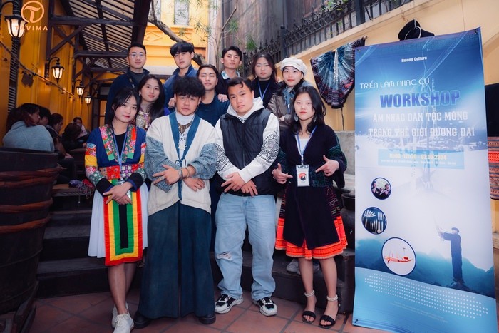 Nhóm Hmong Culture trong một sự kiện Nhóm Hmong Culture trong một sự kiện