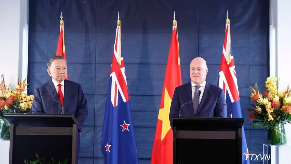 Tổng Bí thư, Chủ tịch nước Tô Lâm và Thủ tướng New Zealand Christopher Luxon gặp gỡ báo chí, thông báo kết quả hội đàm