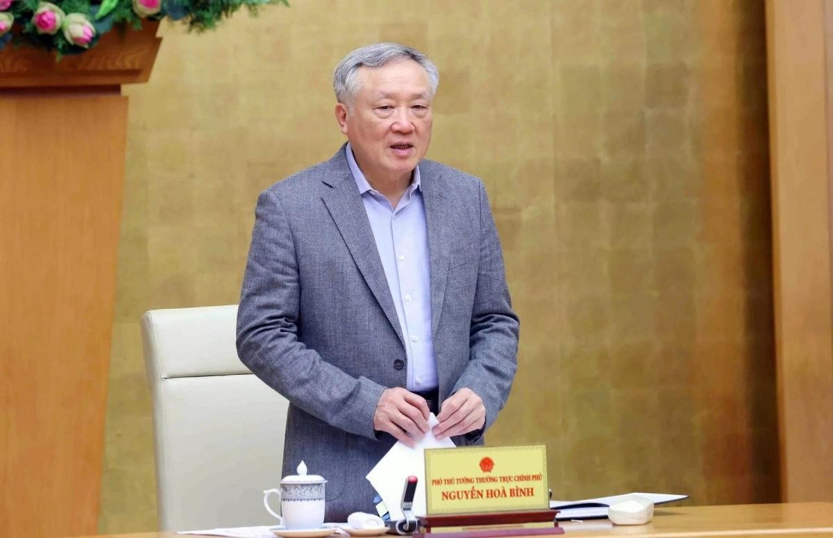 Phó Thủ tướng Thường trực Nguyễn Hòa Bình. Phó Thủ tướng Thường trực Nguyễn Hòa Bình.