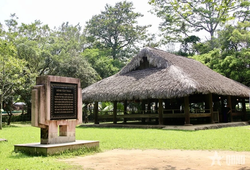 Đình Tân Trào hiện nay thuộc Khu Di tích quốc gia đặc biệt Tân Trào (xã Tân Trào, tỉnh Tuyên Quang).