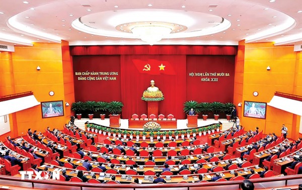 Hội nghị Trung ương 13 (Khóa XIII) thảo luận, thống nhất nhiều nội dung quan trọng, chuẩn bị cho Đại hội XIV của Đảng. Hội nghị Trung ương 13 (Khóa XIII) thảo luận, thống nhất nhiều nội dung quan trọng, chuẩn bị cho Đại hội XIV của Đảng.