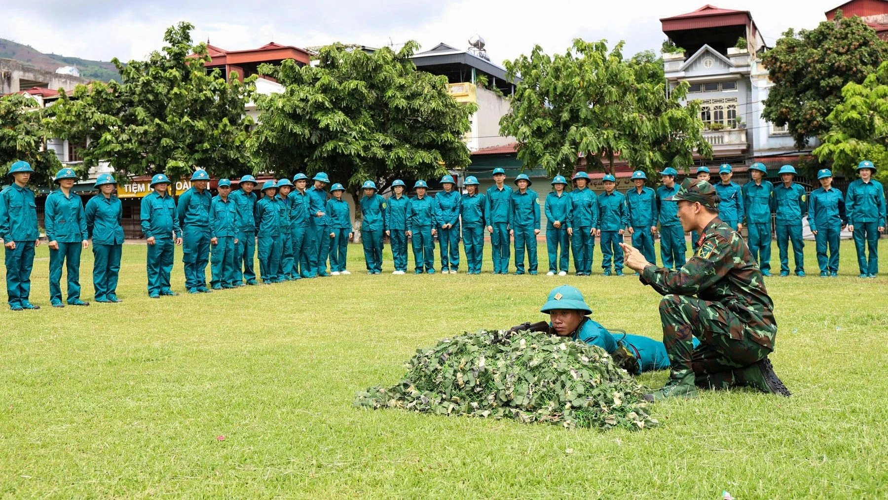 huan-luyen-ky-thuat-ban-sung-tieu-lien-ak-3018.jpg