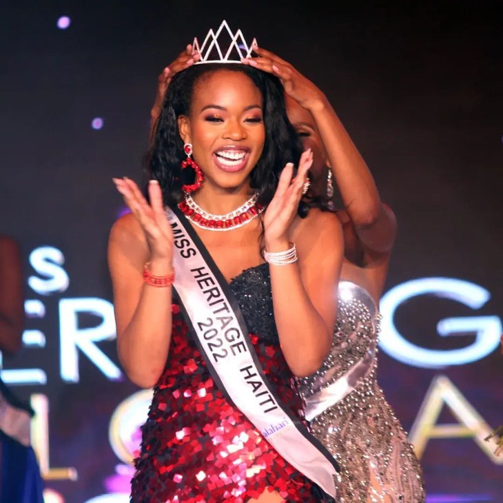 Người đẹp Haiti đăng quang Hoa hậu Di sản Toàn cầu mùa 6 năm 2022.