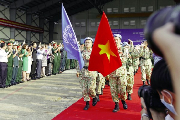 Trong những năm qua, lực lượng gìn giữ hòa bình của Việt Nam đã có nhiều đóng góp tích cực, được LHQ và bạn bè quốc tế công nhận và đánh giá cao. Trong những năm qua, lực lượng gìn giữ hòa bình của Việt Nam đã có nhiều đóng góp tích cực, được LHQ và bạn bè quốc tế công nhận và đánh giá cao.