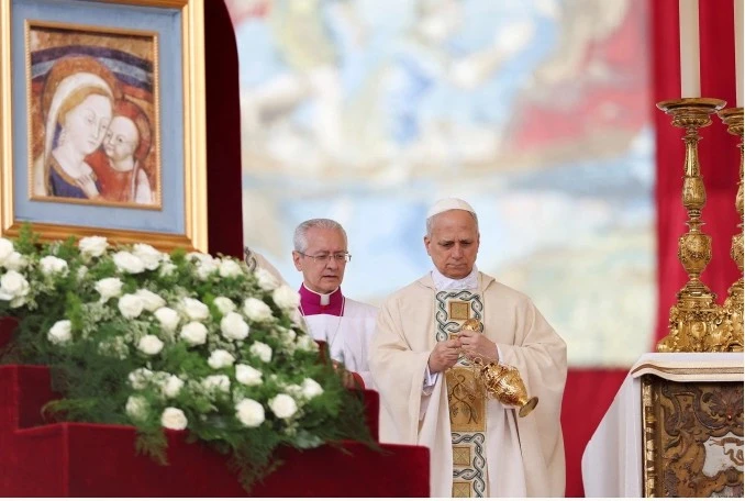 Giáo hoàng tạ ơn Thiên Chúa đã chọn ông làm người kế thừa Thánh Peter.