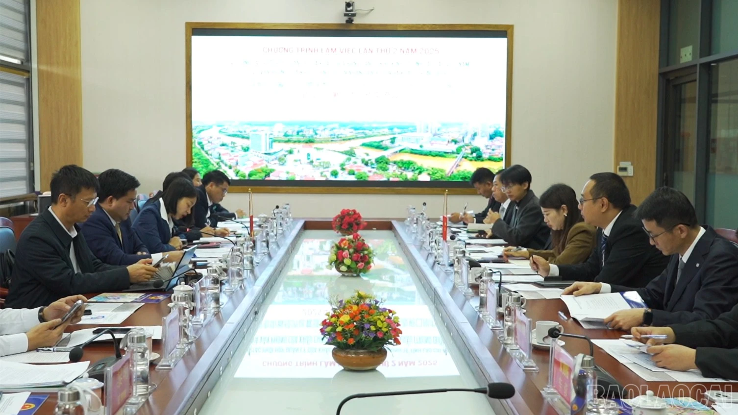 baolaocai-br_hoi-dam-cua-khau100-03-58-23still007.jpg
