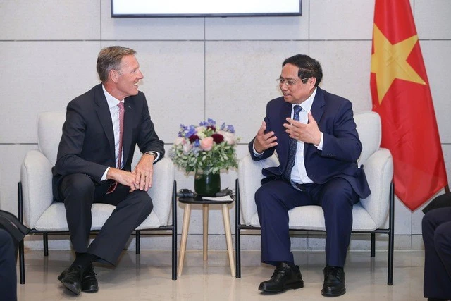 Thủ tướng Phạm Minh Chính tiếp ông Wouter van Wersch, Chủ tịch tập đoàn hàng không Airbus.