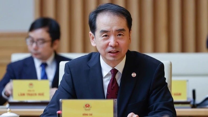 Đại sứ Trung Quốc tại Việt Nam Hà Vĩ phát biểu ý kiến tại buổi tiếp. (Ảnh: TRẦN HẢI)