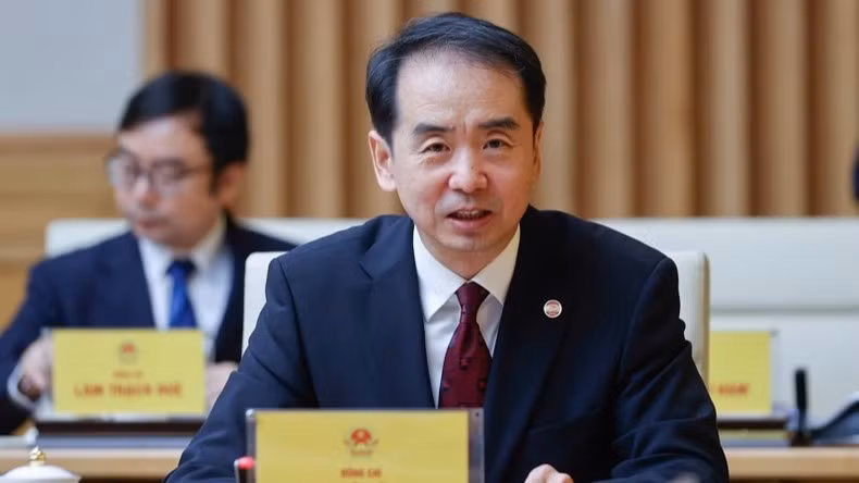 Đại sứ Trung Quốc tại Việt Nam Hà Vĩ phát biểu ý kiến tại buổi tiếp. (Ảnh: TRẦN HẢI)