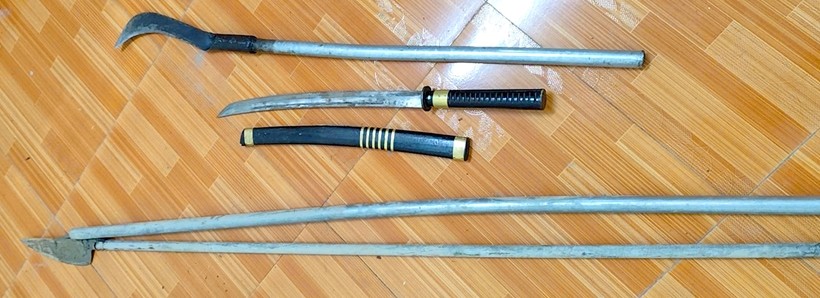 Tang vật cơ quan Công an thu giữ. Tang vật cơ quan Công an thu giữ.