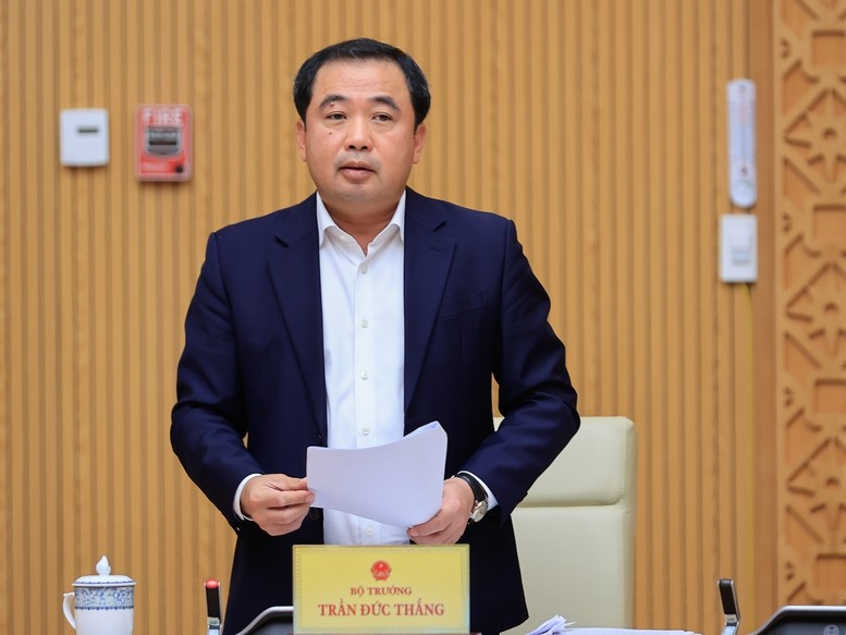 Bộ trưởng Bộ Nông nghiệp và Môi trường Trần Đức Thắng phát biểu.