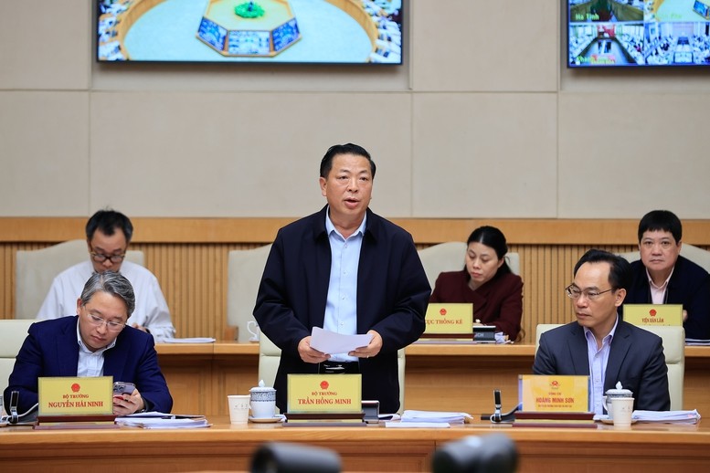 Bộ trưởng Bộ Xây dựng Trần Hồng Minh phát biểu.