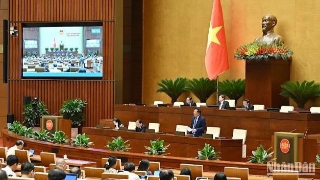 Quốc hội làm việc tại hội trường.