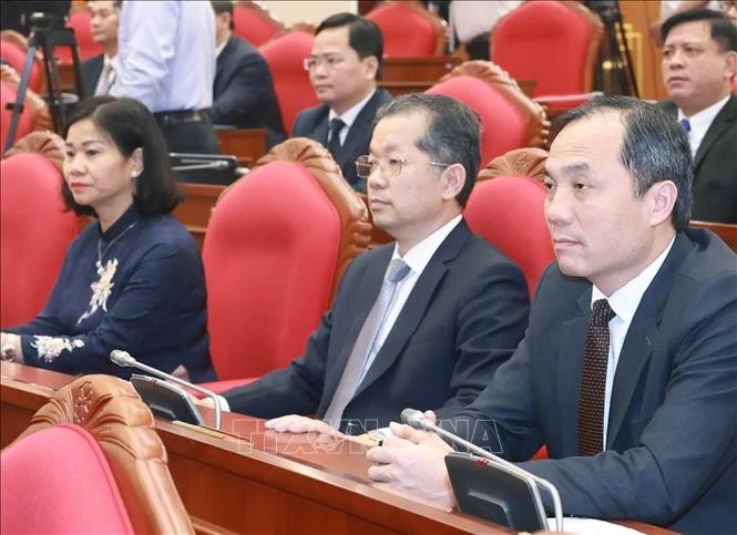 Các đồng chí Ủy viên Trung ương Đảng dự Hội nghị lần thứ 11 Ban Chấp hành Trung ương Đảng khóa XIII.