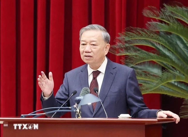 Tổng Bí thư Tô Lâm dự và phát biểu tại Hội nghị toàn quốc tổng kết công tác tổ chức xây dựng Đảng năm 2024 và triển khai nhiệm vụ năm 2025.