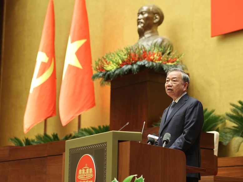 Tổng Bí thư Tô Lâm: Mục tiêu là tăng tuổi thọ khỏe mạnh, giảm chi trả cho người bệnh, số hóa hệ thống, củng cố y tế cơ sở, nâng cao chất lượng dịch vụ và sự hài lòng của người bệnh - Ảnh VGP. Tổng Bí thư Tô Lâm: Mục tiêu là tăng tuổi thọ khỏe mạnh, giảm chi trả cho người bệnh, số hóa hệ thống, củng cố y tế cơ sở, nâng cao chất lượng dịch vụ và sự hài lòng của người bệnh - Ảnh VGP.