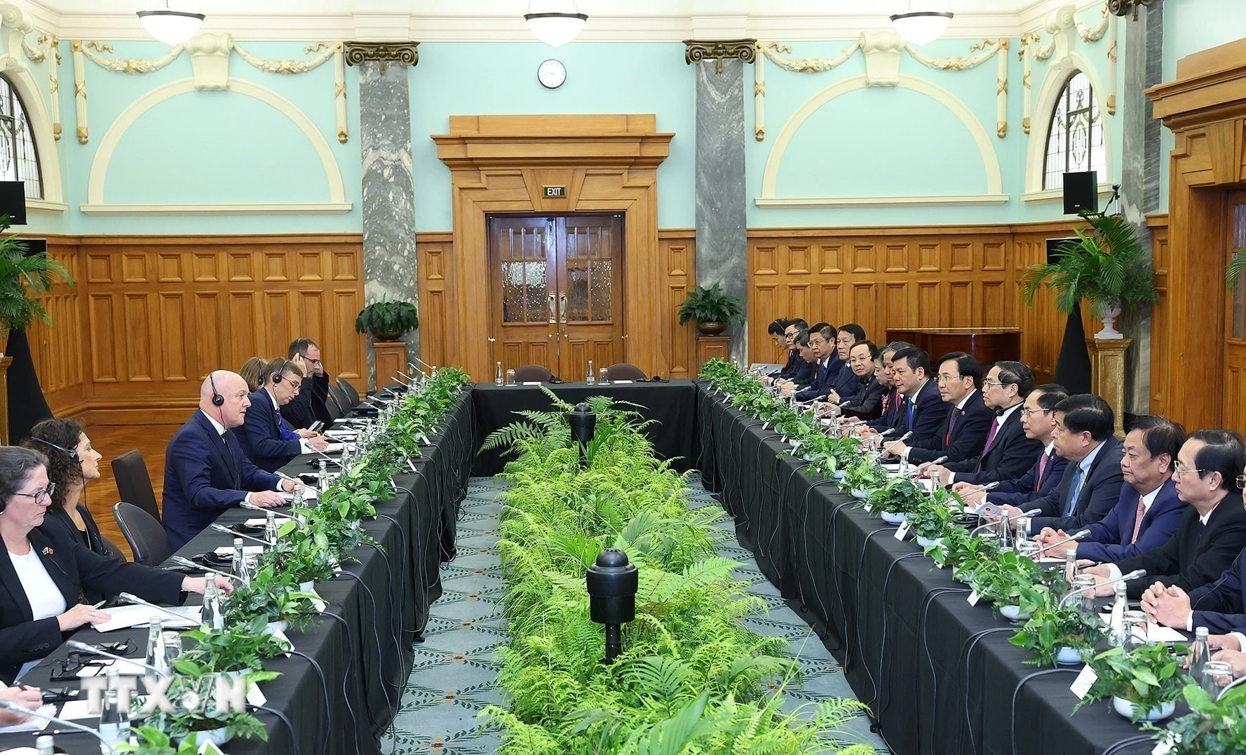 Thủ tướng Phạm Minh Chính hội đàm với Thủ tướng New Zealand Christopher Luxon.