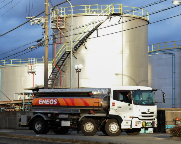 IEA cân nhắc tiếp tục xả dầu dự trữ.