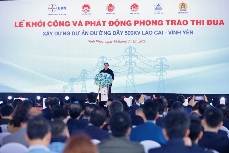 Thủ tướng Phạm Minh Chính dự lễ khởi công và phát động phong trào thi đua xây dựng dự án đường dây tải điện 500 kV Lào Cai - Vĩnh Yên.