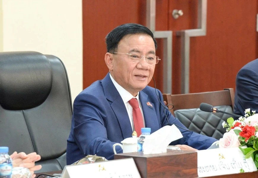 Thường trực Ban Bí thư Trần Cẩm Tú phát biểu tại hội đàm.