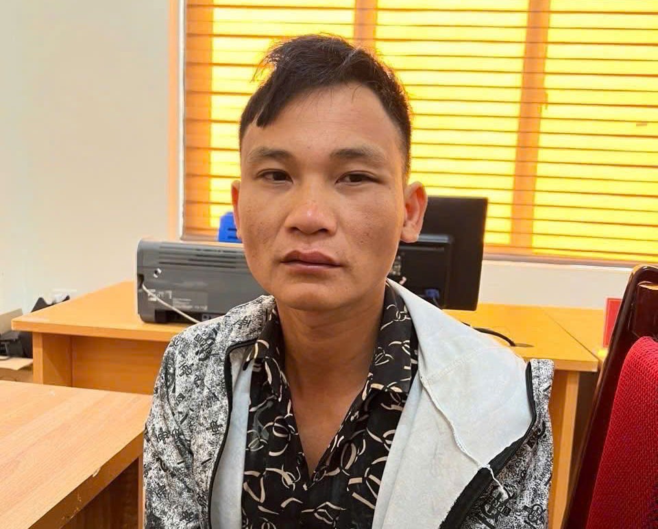 Đối tượng Nguyễn Mạnh Hiền. z6775757246596-77e7f8c2f60f9970cbd19f35f708589d.jpg