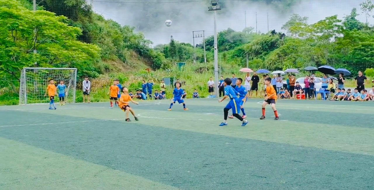 Một số hình ảnh đẹp tại các trận tranh tài.jpg